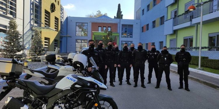 Η ΔΙ.ΑΣ Αθηνών μοιράζει δώρα και χαρά στο ογκολογικό ”ΠΑΙΔΩΝ”.